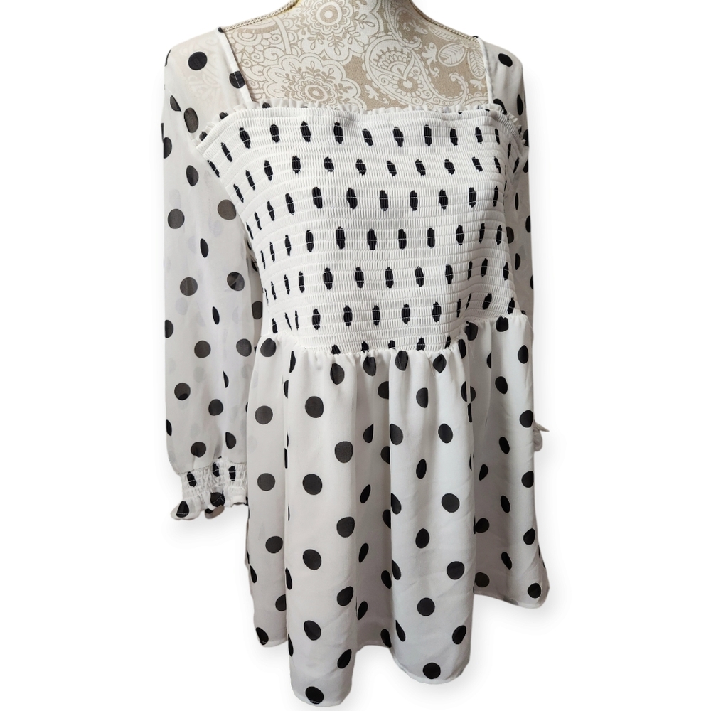 Torrid SMOCKED BABYDOLL TOP -Cottagecore CHIFFON DOT BLACK & WHITE size 1X